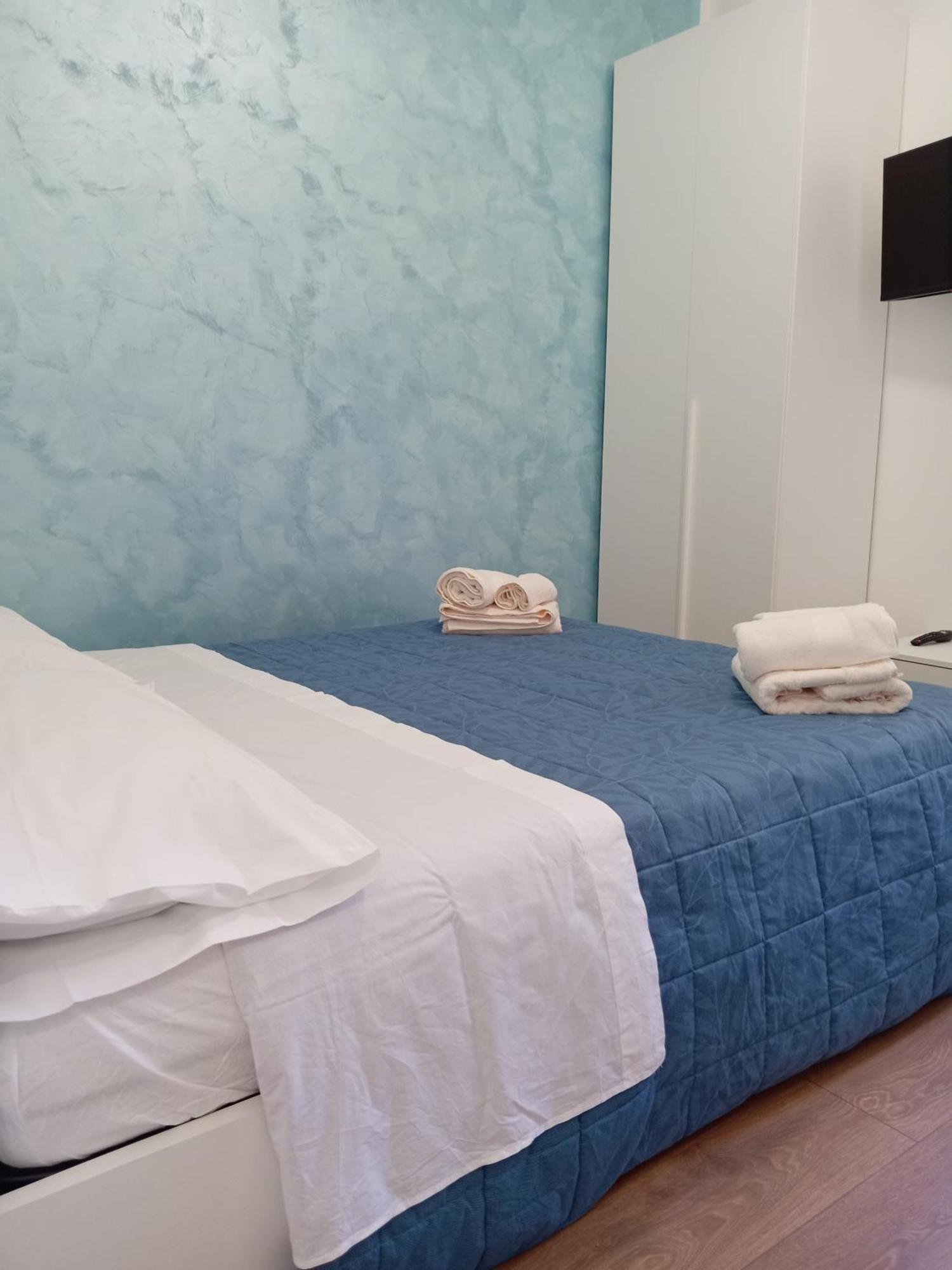 Isola Guest house